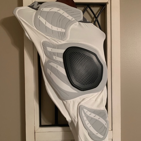 Nike Football Paded Compression Pants - Picture 3 of 8